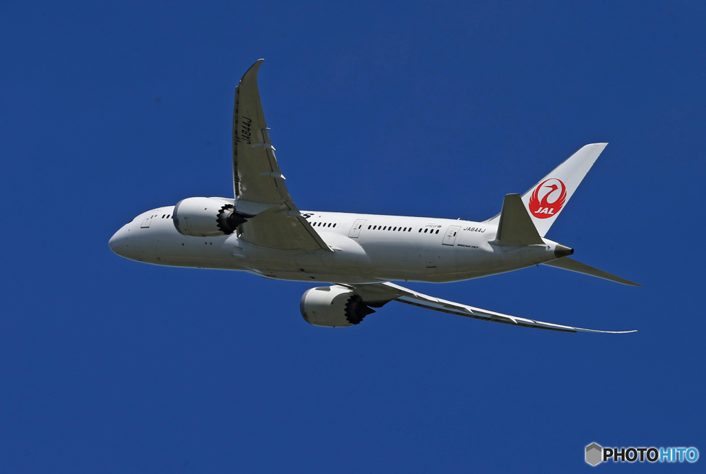「青が好き」 JAL 787-8 JA844J 出発です