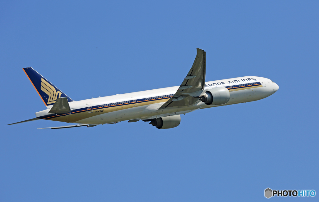 「良い空～」Singapore 777-312 9V-SWT飛び立ち