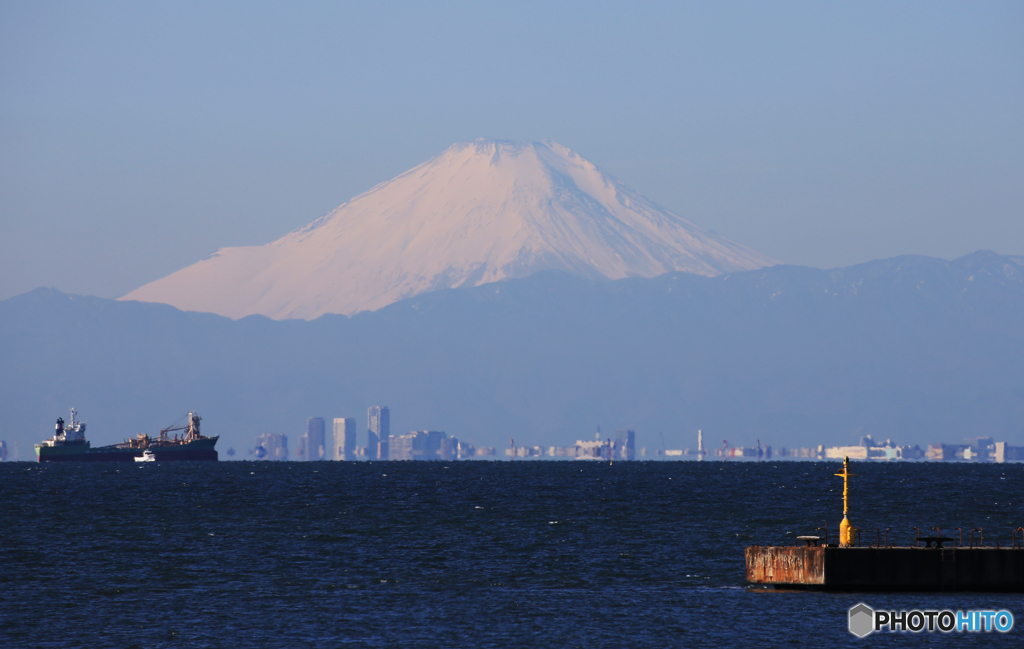 「群青」富士山が見える日