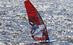 「青い海」風とともに~