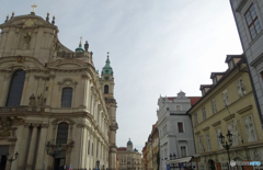 チェコ（９０）プラハの教会　