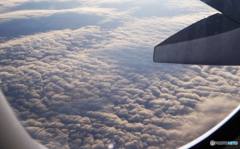 ☁「雲の上」✈ 丸窓・11,000mのもふもふ (4) ☮
