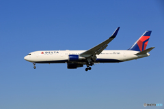 「良い空～」 DELTA 767-3P6 N152DL 到着です