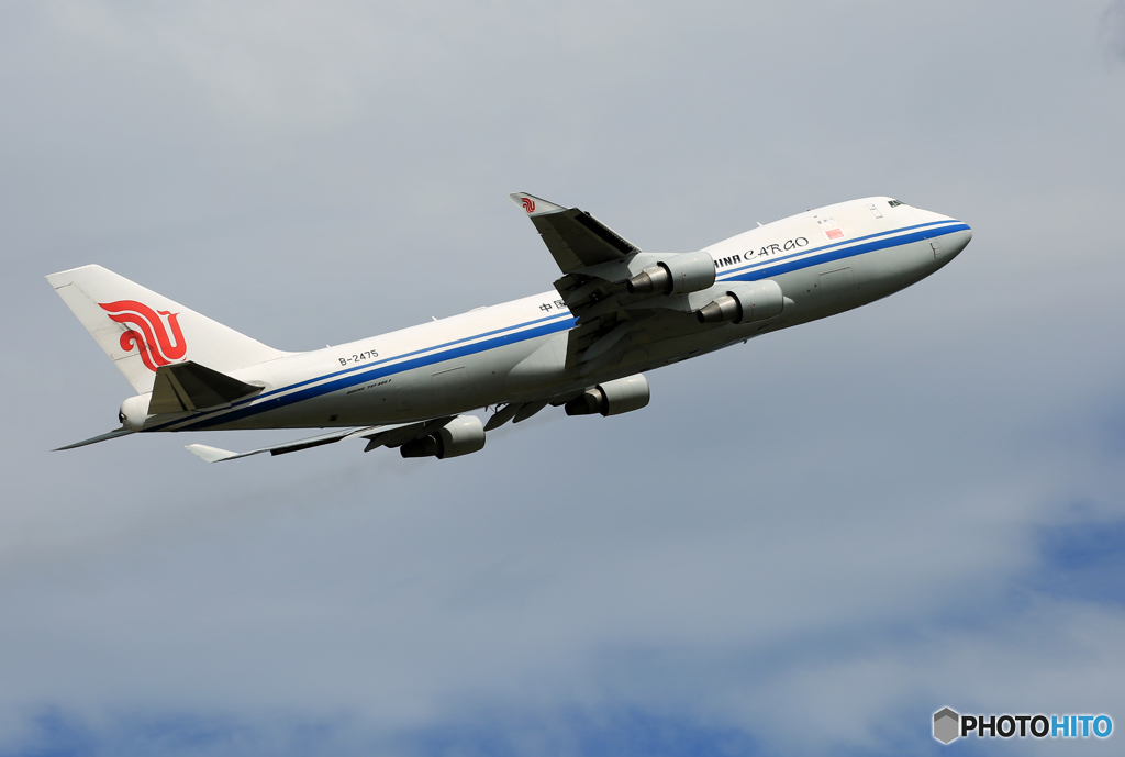 「青空」 CHINA 747-400 B-2475 飛び立ちです