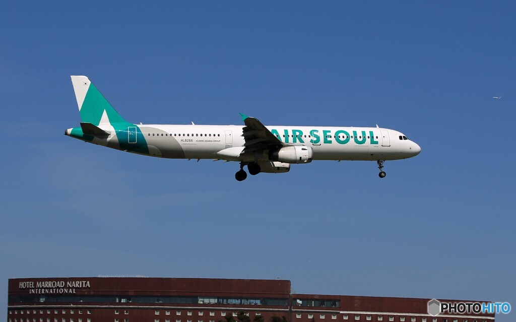 「Blue」 Air Seoul A321-231 HL8266 Landing