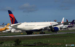 「群青」 DELTA A350-941 N503DN 飛ぶ