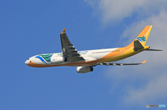 「青が好き」 CEBU A330-343 RP-C3346 離陸 です