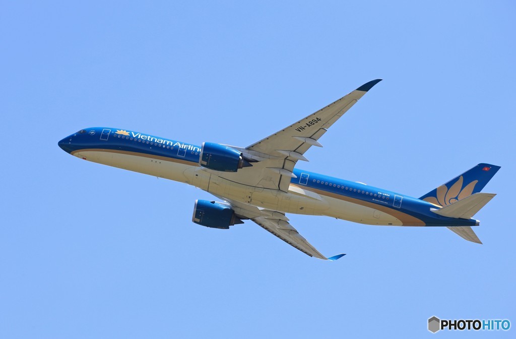 「そらー」 Vietnam A350-941 VN-A894 出発