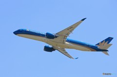 「そらー」 Vietnam A350-941 VN-A894 出発