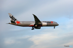 「SKY」 Jetstar 787-8 VH-VKI Landing