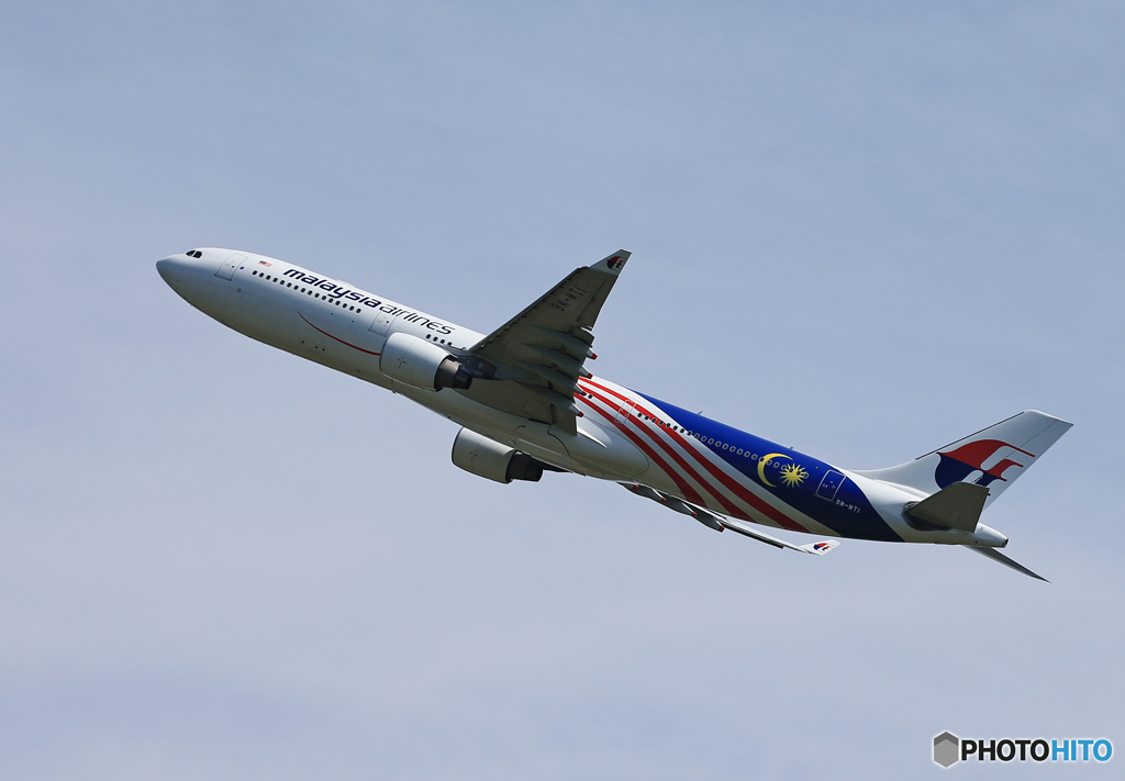 「COOL」Malaysia A330-323 9M-MTI 出発です