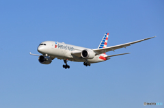 「すかい」 American 787-8 N818AL 着陸します