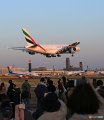 [青い空]　エミレーツ A380-861 A6-EUK 歓迎‼