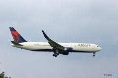 「はれ」DELTA 767-332 N190DN   Landing
