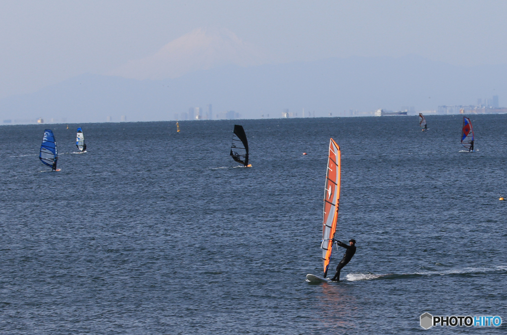 「スカイ」東京湾 ・ ウインドサーフィン　fujiyama