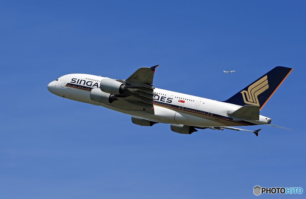 ☀「青い空」が一番 Singapore A380-841 ＋