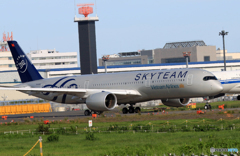 「青空」 Vietnam SKY A350-941 VN-A891 飛ぶ