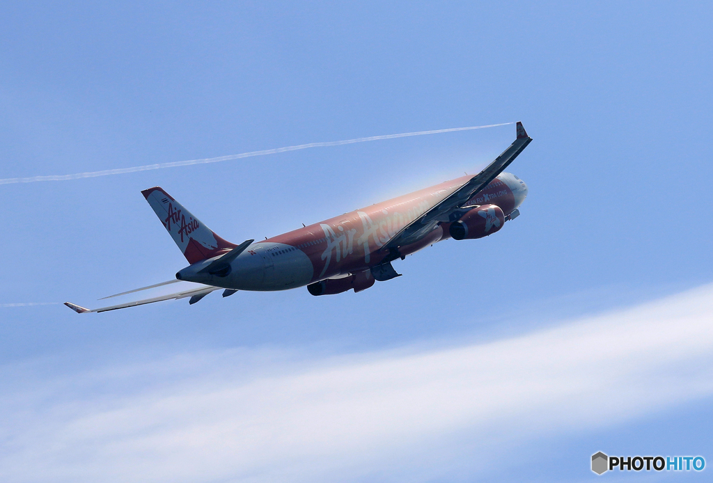 「あおぞら」 Air Asia A330 ベイパー 飛び立ちです
