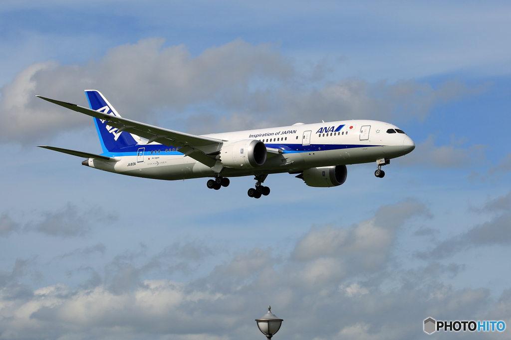 「そらー」 ANA 787-8 JA813A 通過