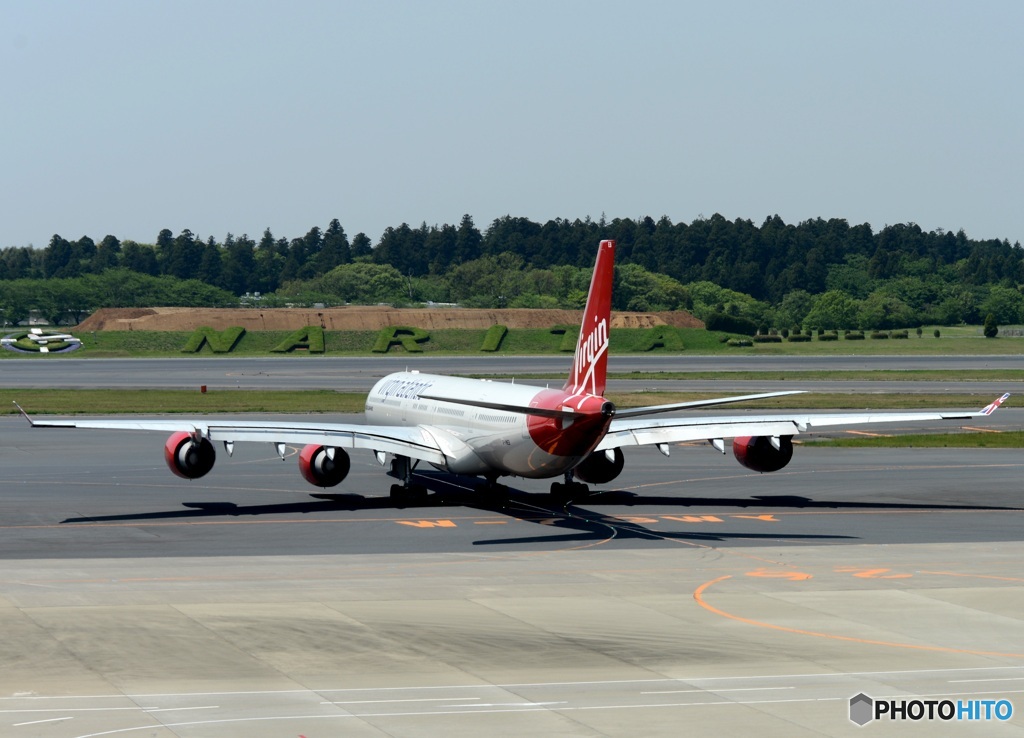 懐しい機体ですね、Virgin A340-600 G-VWEB