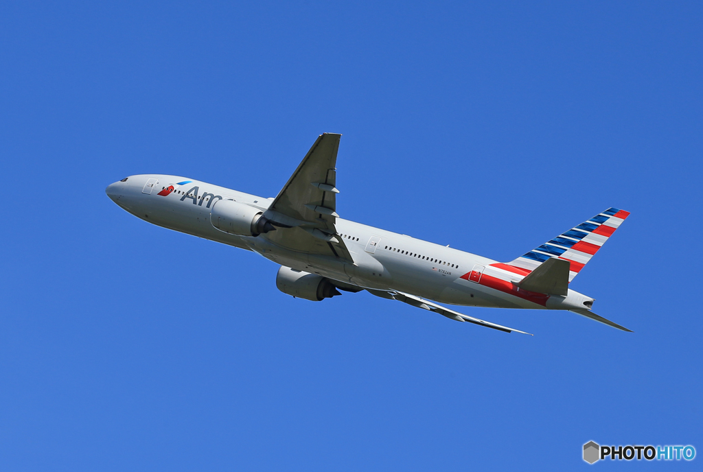 「スカイ」American 777-200 N782AN  Takeoff