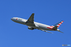 「スカイ」American 777-200 N782AN  Takeoff