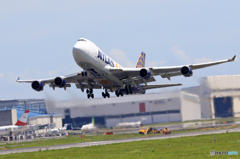 「青色が好き」 ATLAS 747 ジャンボ飛ぶ N489MC