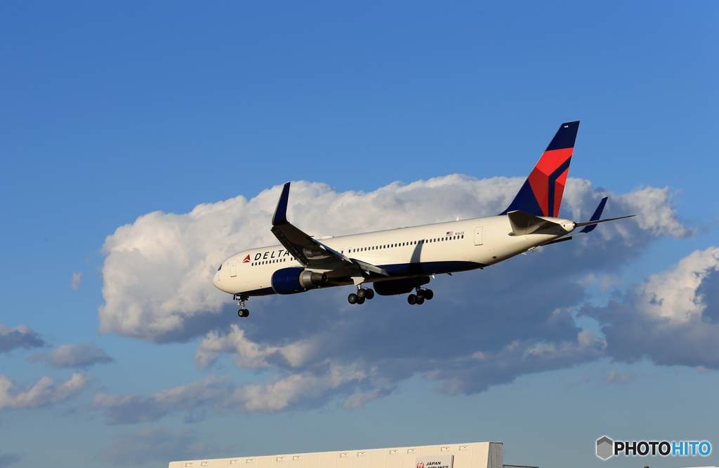 「良い天気」DELTA 767-332 N1608出発です
