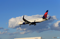 「良い天気」DELTA 767-332 N1608出発です