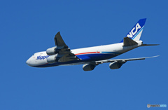 [青い空]　NCA 747-8KZF JA11KZ　Takeoff 