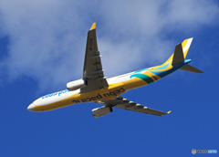 「群青色」 CEBU A330-343 RP-C3341 飛び立ちです