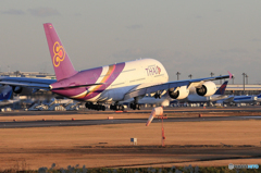 「スカイ」 THAI A380-841 HS-TUF Landing 
