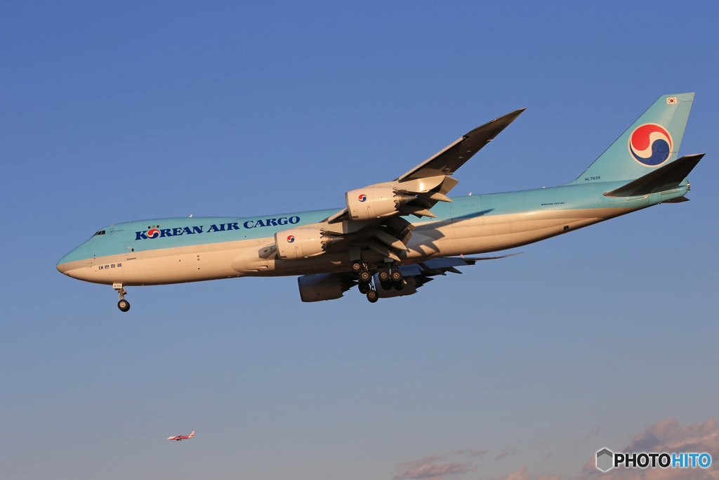 「良い天気」 Korean 747-8 HL7693 通過