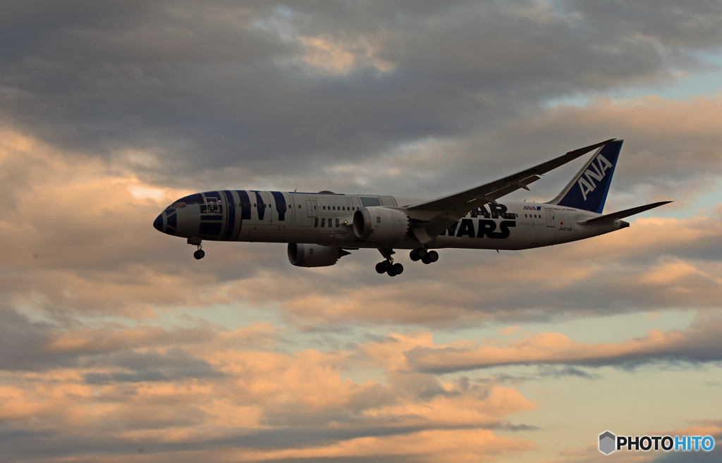 「真青の空」? STAR WARS R2-D2 