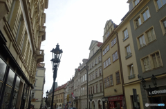 チェコ   （３１７）プラハの外燈と街並み