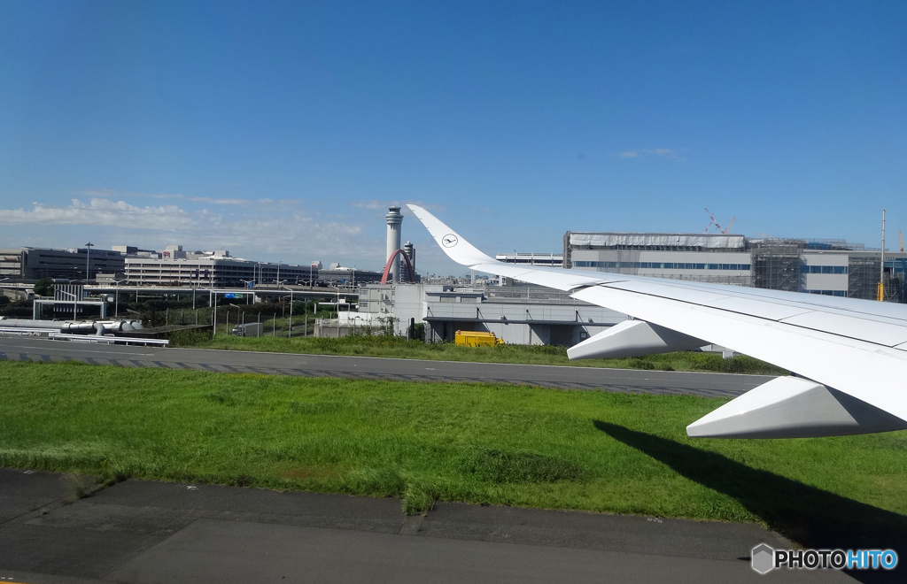 ☮ Lufthansa A350-941 Takeoff  ☮