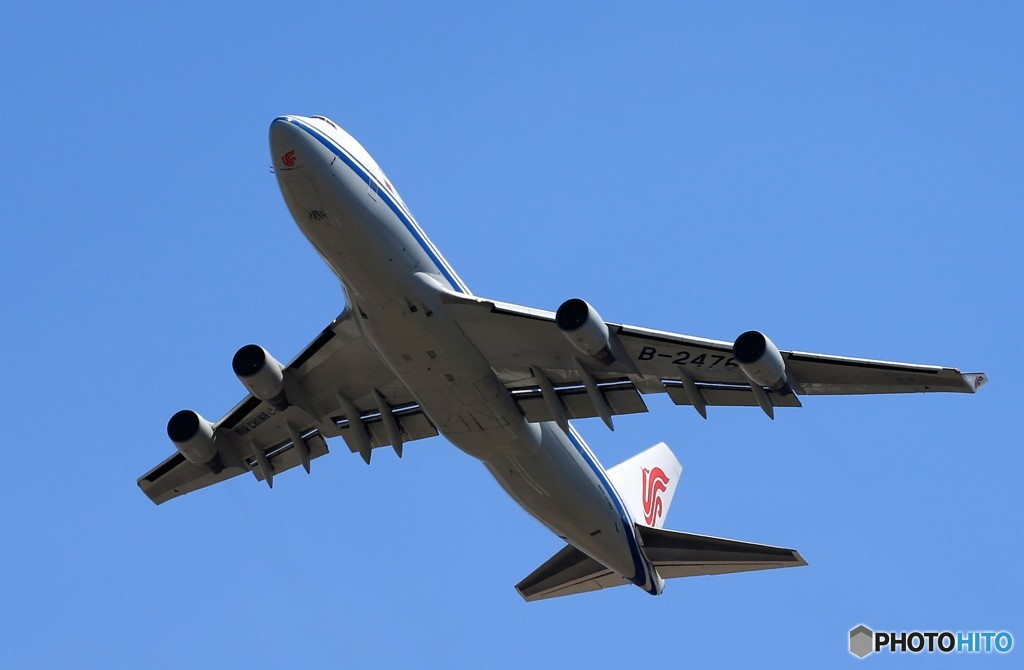 ☀「青い空」が一番 China 747 B-2476 