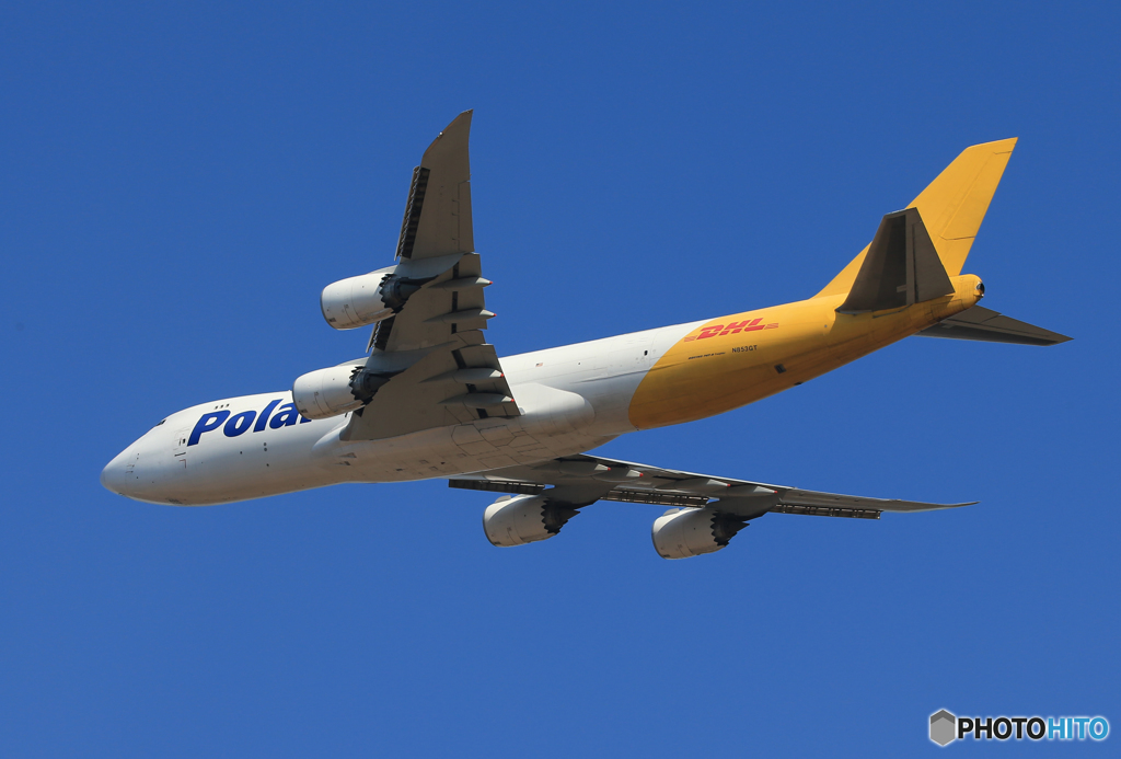 「青が大好き」 POLAR 747-8 N853GT 離陸