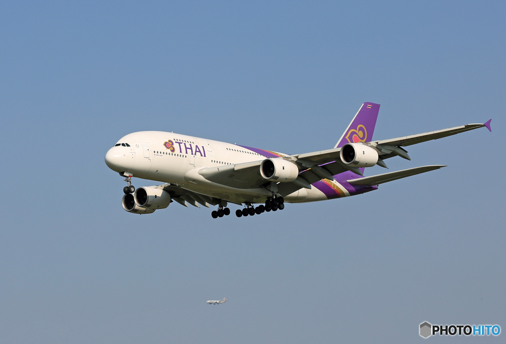 「青空」 Thai ✈A380-841 HS-TUF 着陸します