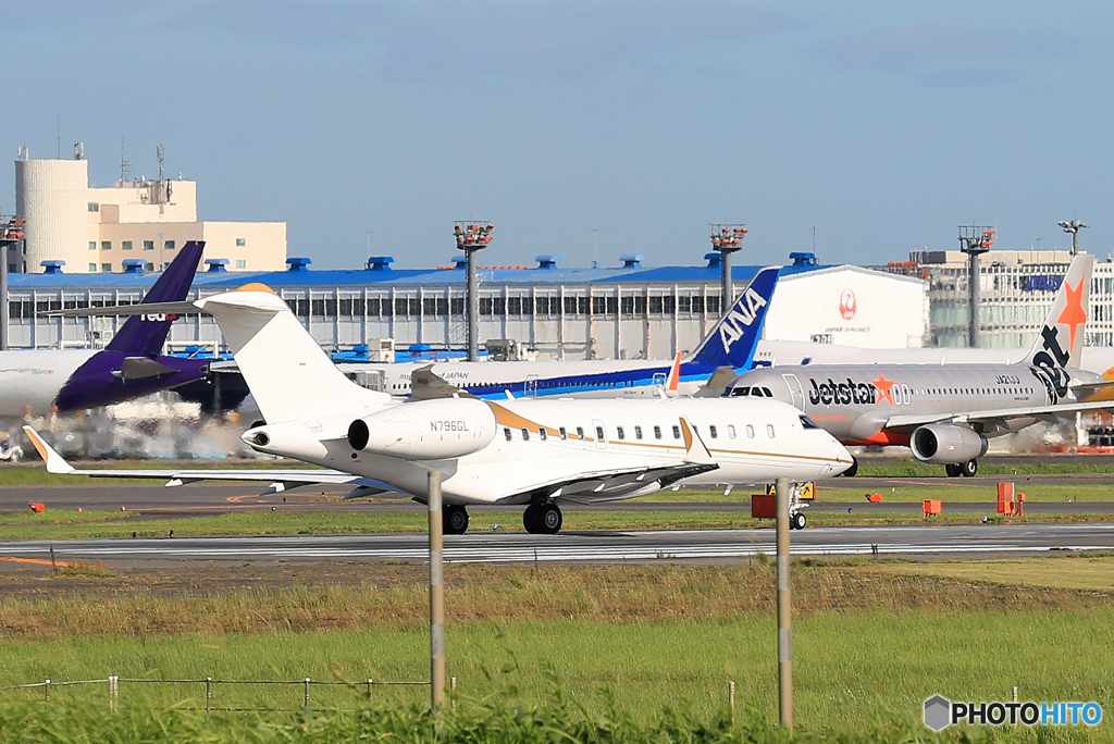 「すかい」 プライベート機 BD-700 N796GL 飛ぶ