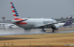 「青い日」American 777-200 N765AN 離陸