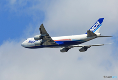 「SKY」 NCA 747-8KZF JA15KZ 離陸