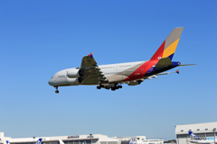 「はれ」Asiana A380-841 HL7626通過