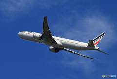 「すかい」AIR FRANCE 777-328 F-GZNI 離陸