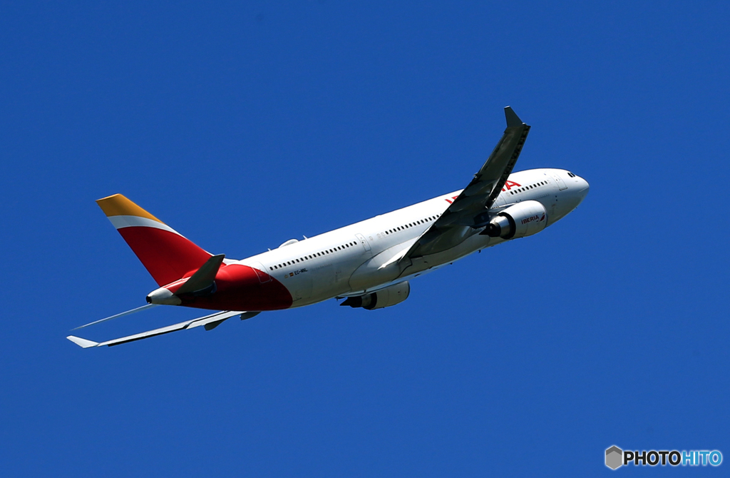 「Blue」 EBERIA A330-202 EC-MNL Takeoff  