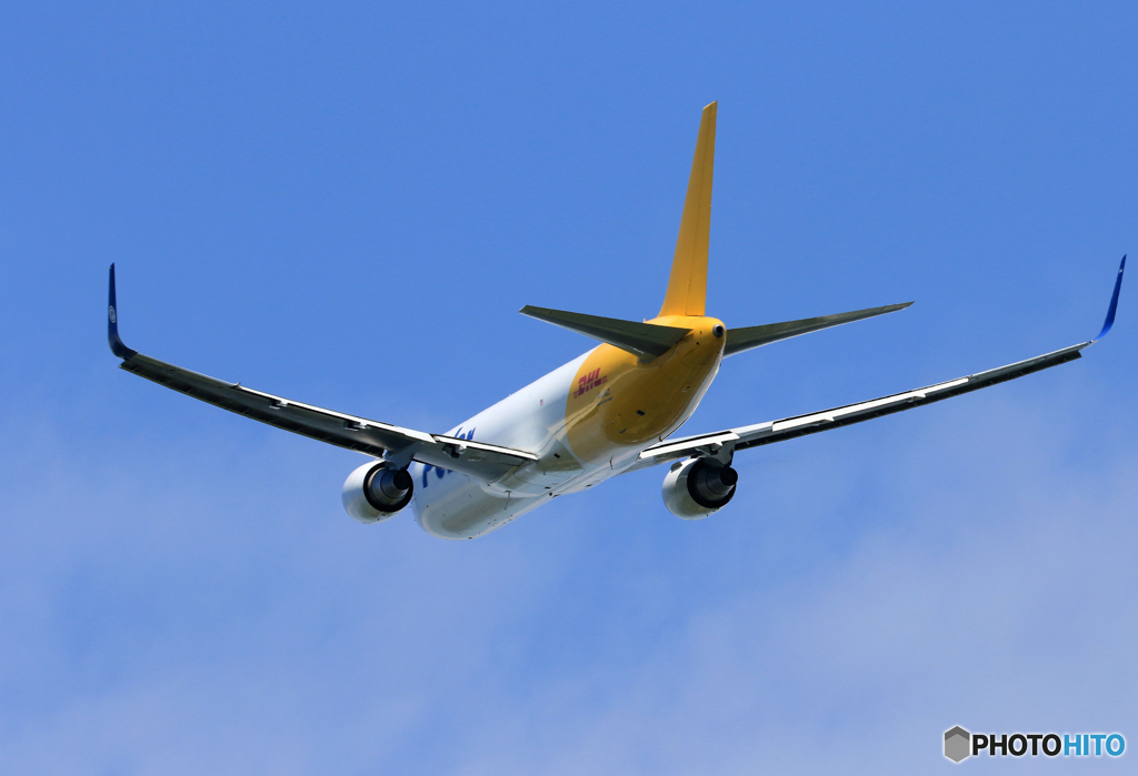 「ぶるー」 Polar 767-3JHF N644GT 出発です