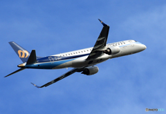 ☀「あおぞら」 マンダリン航空 ERJ-190 B-16827出発