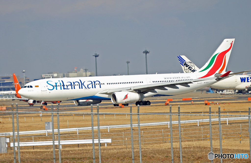 「青空」SriLankan A330-343 4R-ALN Takeoff