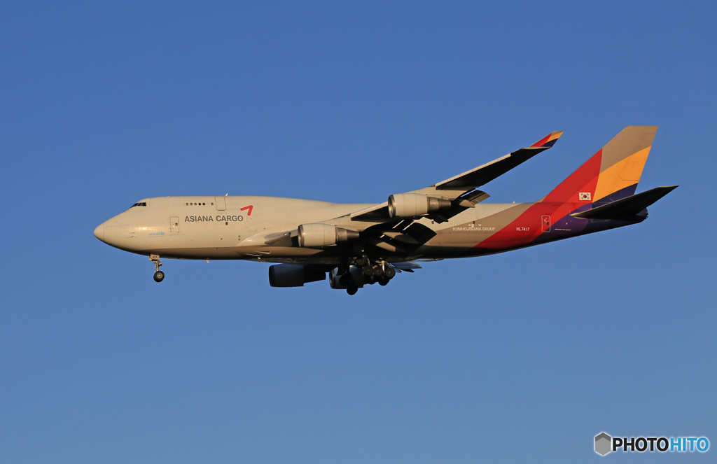 「ぶるー」 Asiana Cargo 747-48E  Landing