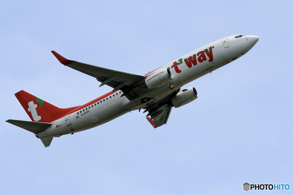 「空色」 t'way 737 HL8095 出発です